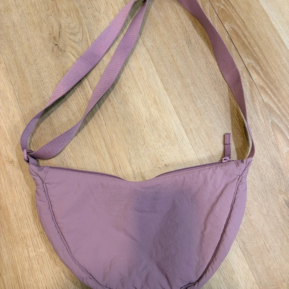 Uniqlo crossbody bag